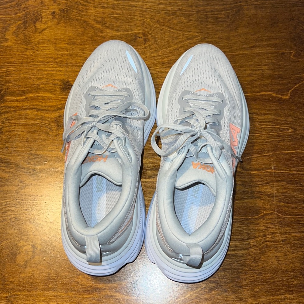 HOKA Bondi 8